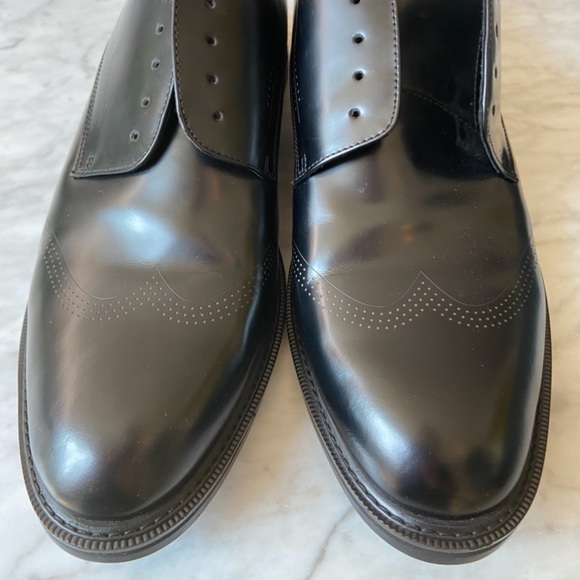 Prada Shoes - Picture 4 of 4